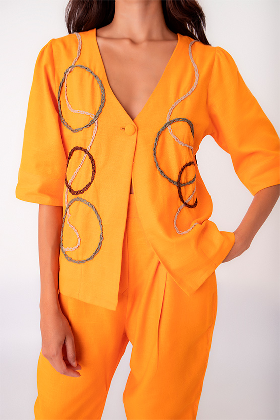 Casaqueto bambolê 1 Casaqueto bambolê 1